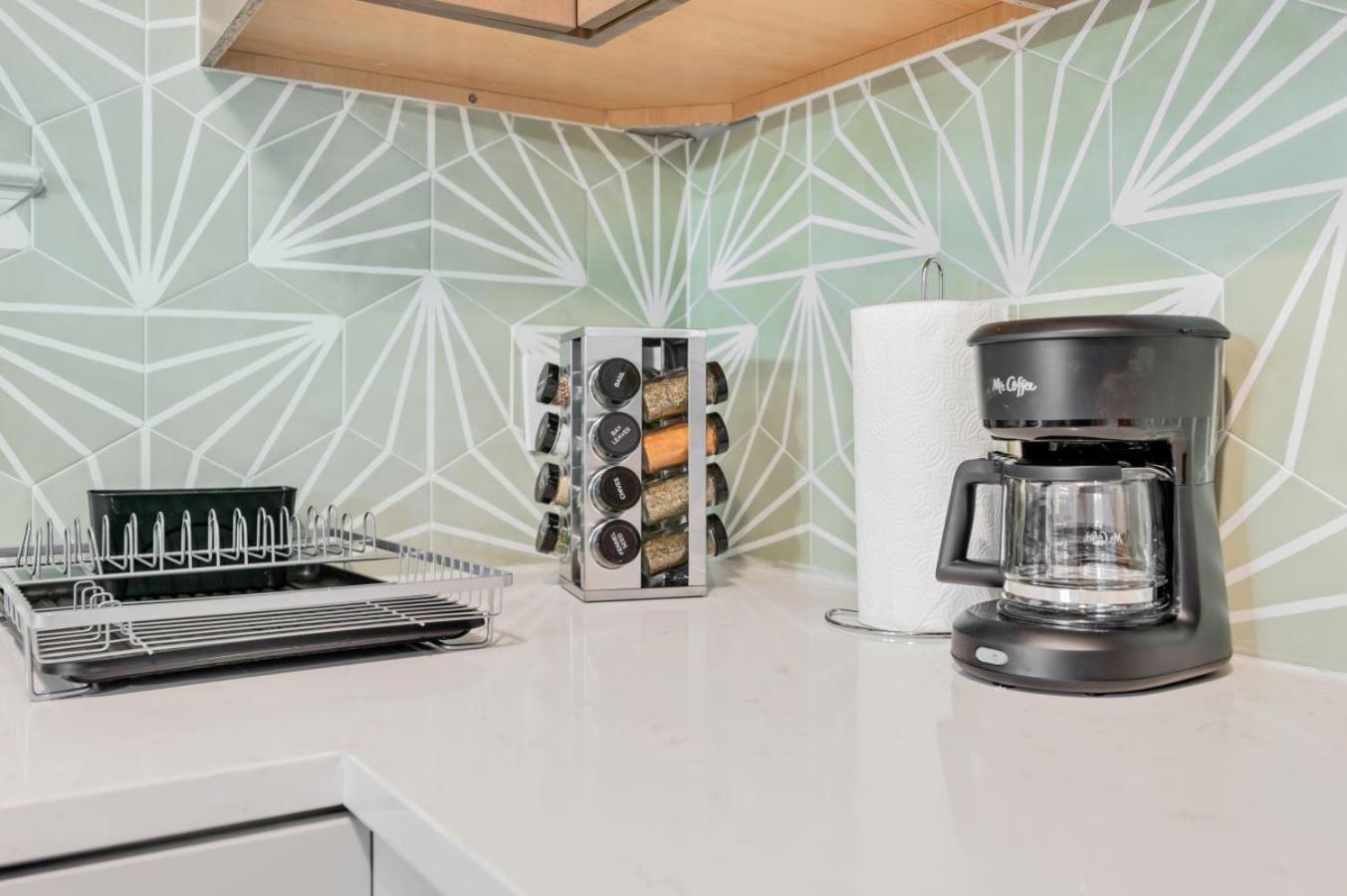 5Min To River Street, Dt - Spacious - Free Parking Savannah Exteriör bild